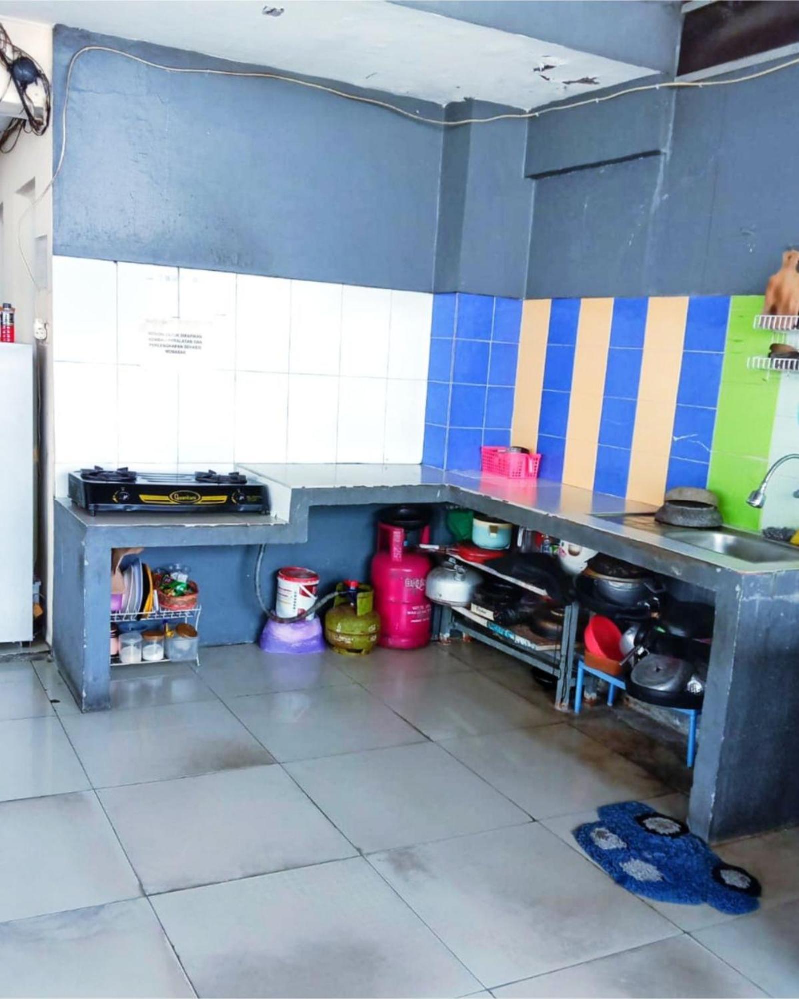 Kost Griya Marina By Ecommerceloka Jakarta Bagian luar foto